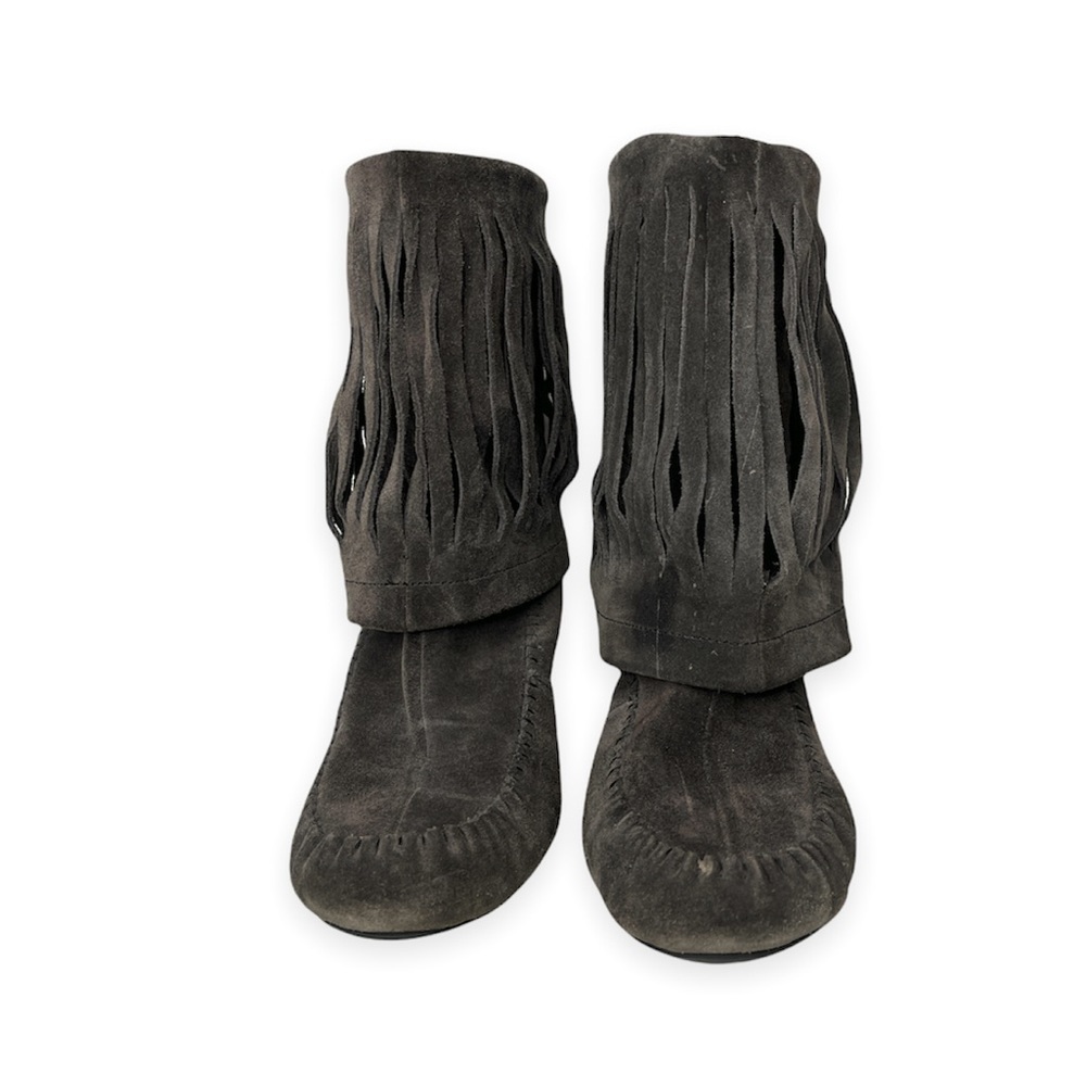 Born Banbury Gray Suede Leather Heel Fringe Ankle Booties Slip On Size 7.5 - Picture 3 of 10